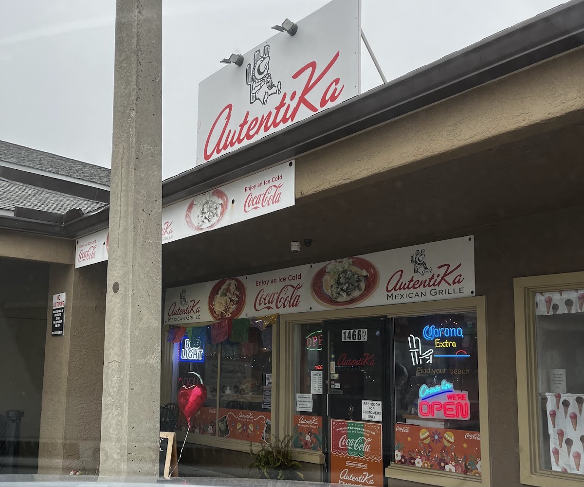 Autentika Mexican Grille